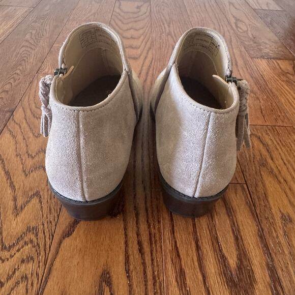 Vionic Shyanne Booties Women's 7 Greige Suede Leather Orthotic Boho Festival Zip - Picture 6 of 11